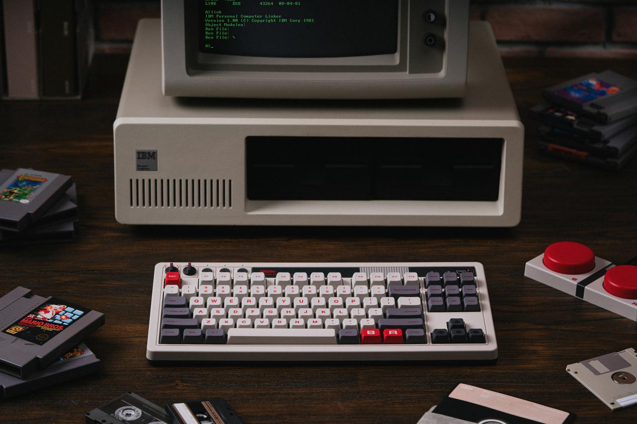 十年经典之作：八位堂（8BitDo）首款键盘来了！