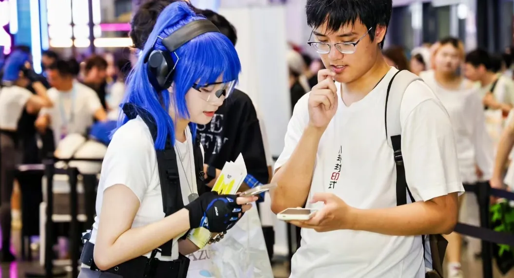 好家伙，今年BW最显眼的“新人”是腾讯？
