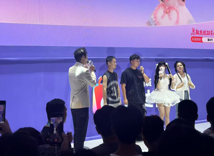 我终于挤完了ChinaJoy所有火到“走不动路”的展台 我终于挤完了ChinaJoy所有火到“走不动路”的展台