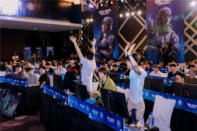 1人1块钱，众筹200万违约金，也想知道的“机密情报”到底有多爆？