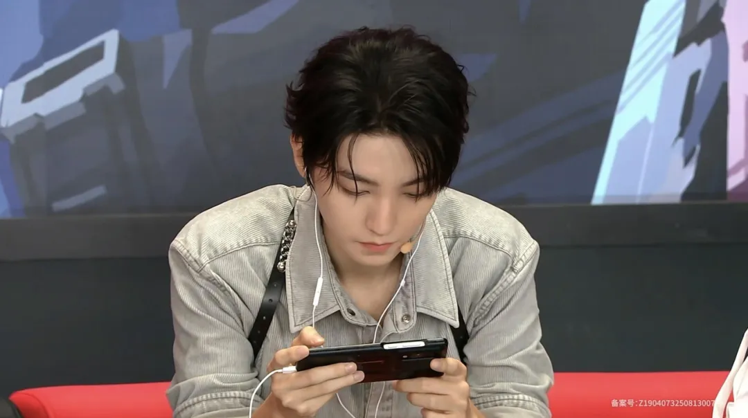 ber？原来你也玩无畏契约