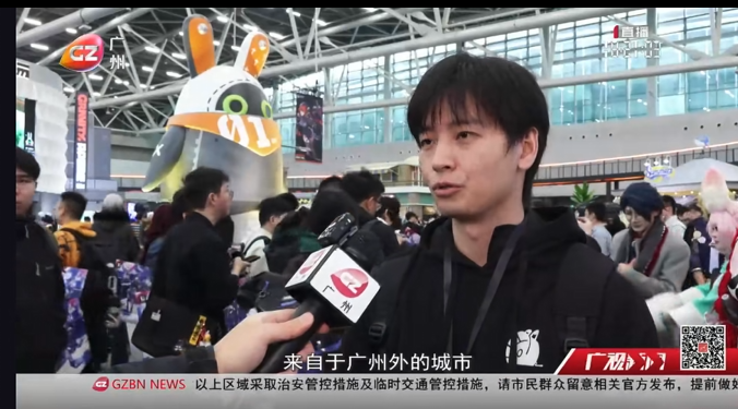 被“全网唱衰”的游戏，办了场比过年还疯的线下狂欢