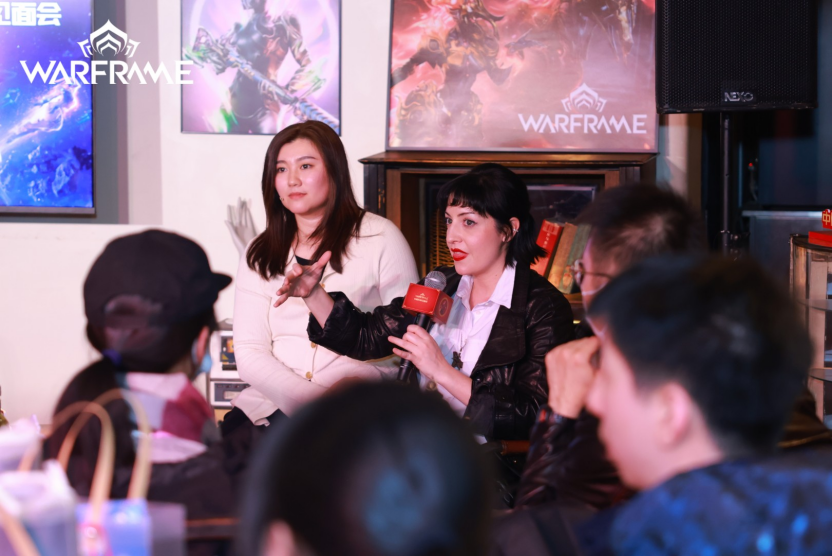 Warframe玩家见面会玩“疯”了！国区仓鼠贴脸“催更”莲妈反被夸？