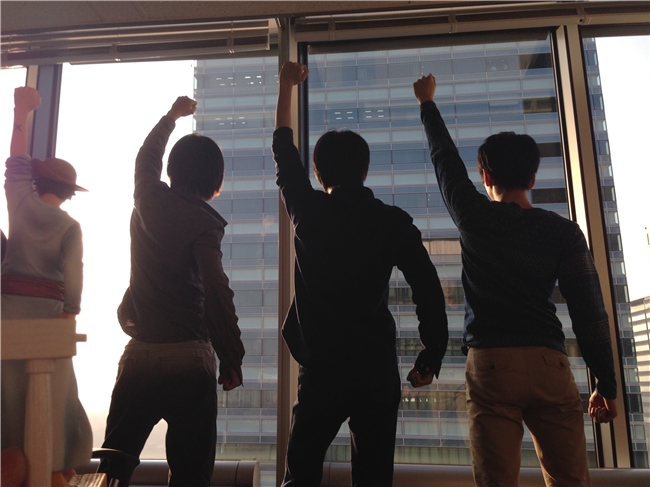 从东京工地到纳斯达克，包嘎日迪与 G123 的下一场仗