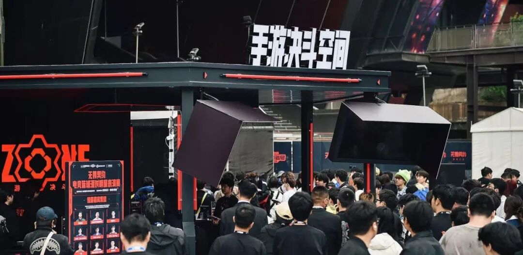 上线8个月DAU破千万，这扇“窄门”被瓦手撞开了