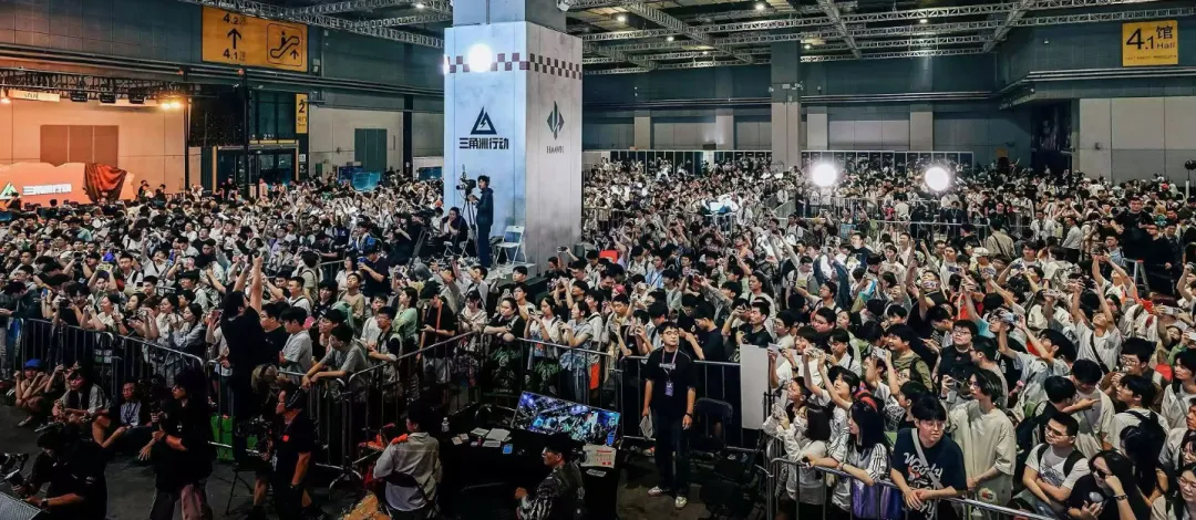 到底是“谁”在玩《三角洲行动》？