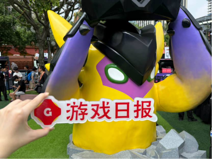 1亿用户后，腾讯这款赛道头部是谁在玩？